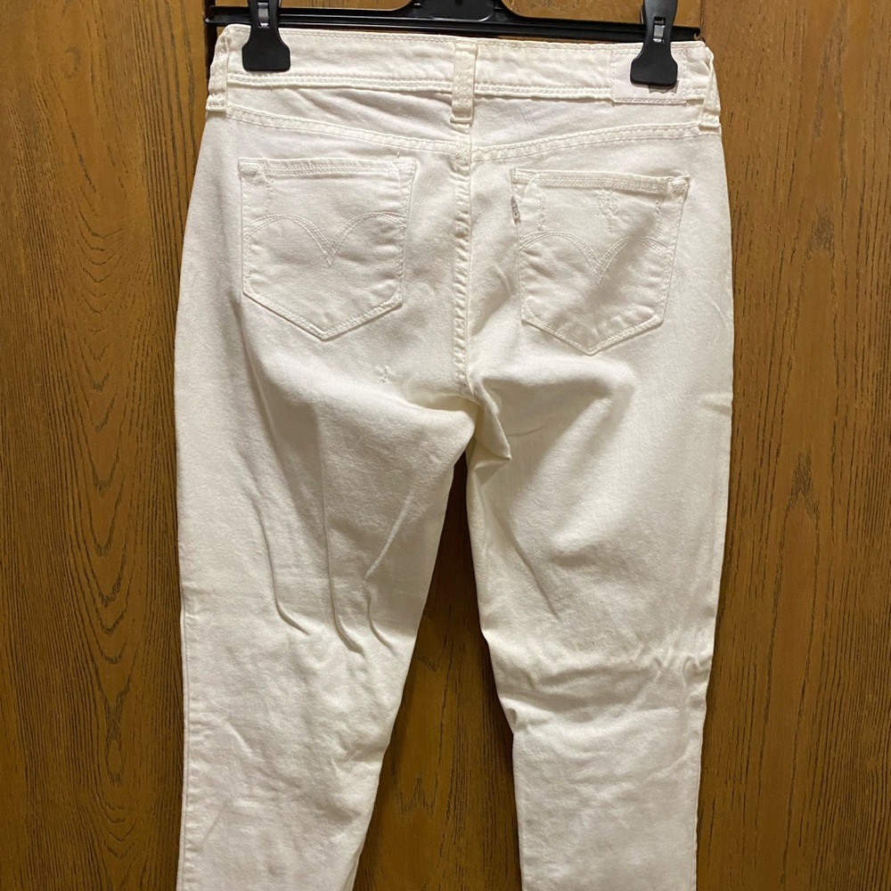 Levi’s jeans White waist size 30 inseam 32